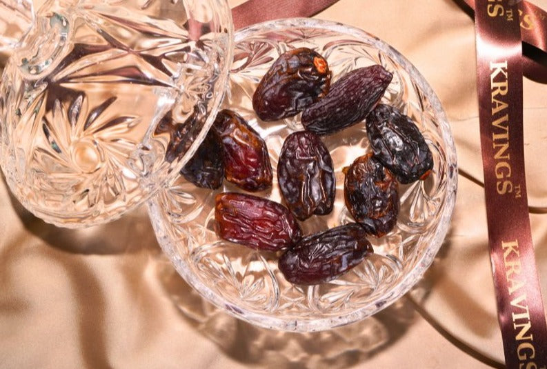 Plain Jumbo Medjool Dates